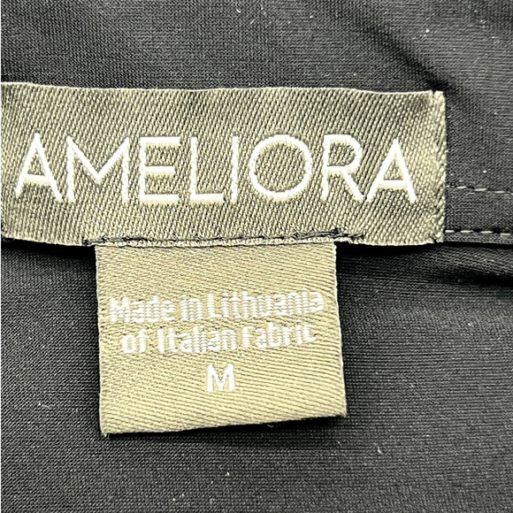 Ameliora Sleeveless Black Button Down Blouse - Picture 5 of 6